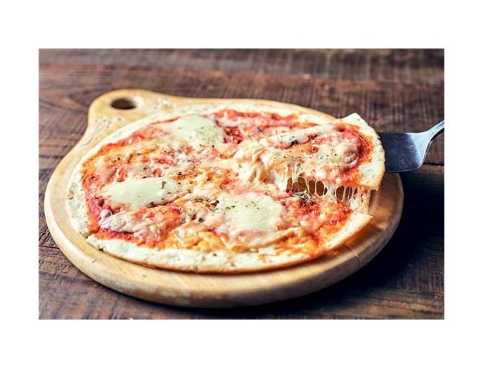 ミラノ風マルゲリータピザ