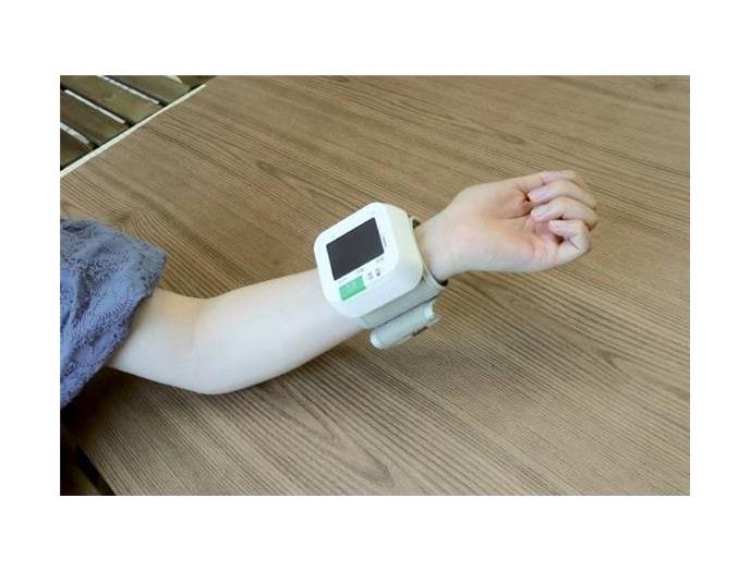 手首式血圧計