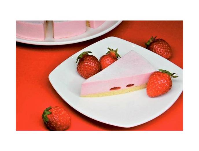 あまおう苺のムースケーキ