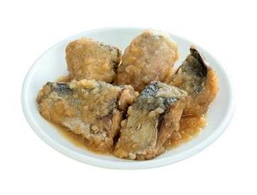 皿：直径約15cm