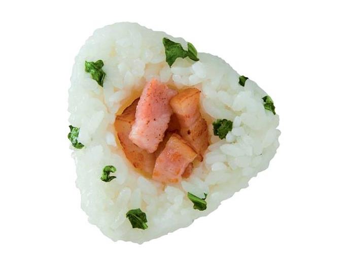 抗菌おにぎり押し型３個（具材用くぼみ付）