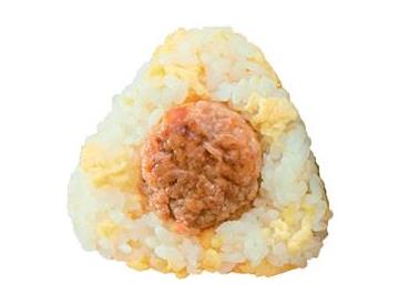 抗菌おにぎり押し型３個（具材用くぼみ付）