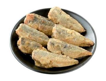 皿：直径約16cm