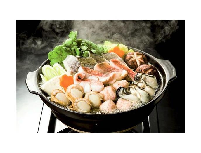 具だくさんの海鮮寄せ鍋セット（つゆ・雑炊用だし付）
