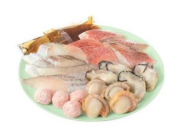 具だくさんの海鮮寄せ鍋セット（つゆ・雑炊用だし付）
