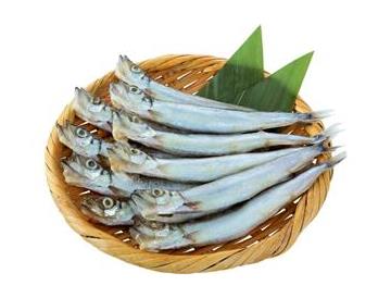 ざる：直径約18cm