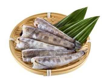 ざる:直径約15cm
