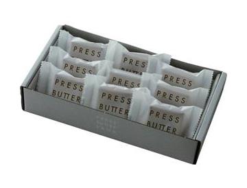 バタークリーム　バターキャラメル　クッキー生地