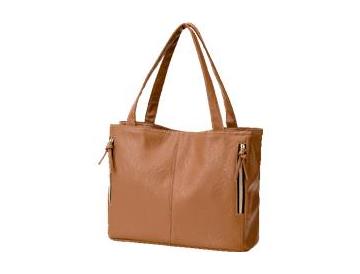 前面　キャメル