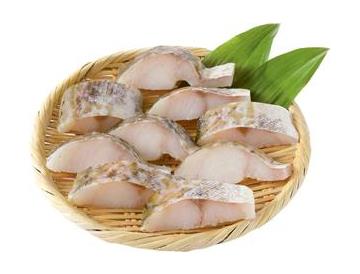 ざる：直径約20ｃｍ