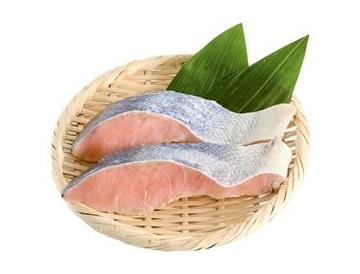 ざる：直径約１８ｃｍ