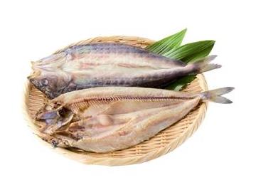 ざる：直径約２７ｃｍ