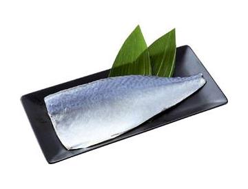 皿：長さ約２２ｃｍ