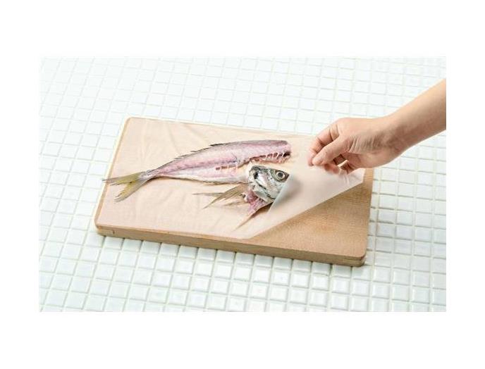 ｅロールタイプの便利なまな板用フィルム