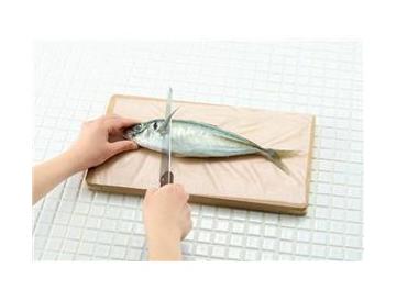 ｅロールタイプの便利なまな板用フィルム