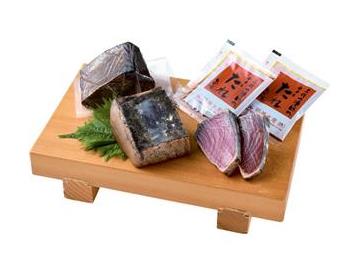 板：長さ約２４ｃｍ