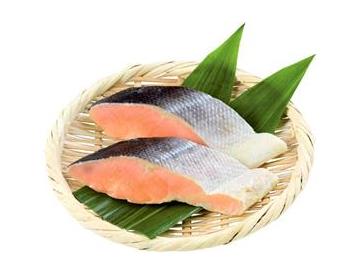 ざる：直径約18cm