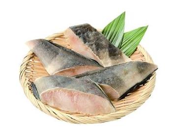 ざる：直径約20ｃｍ