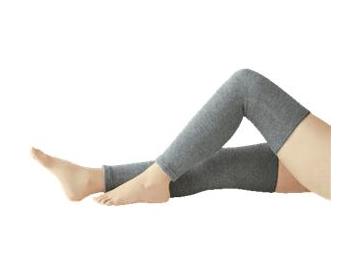 「紀州備長炭繊維」を使用したあったかひざロングサポーター！※画像はイメージです。