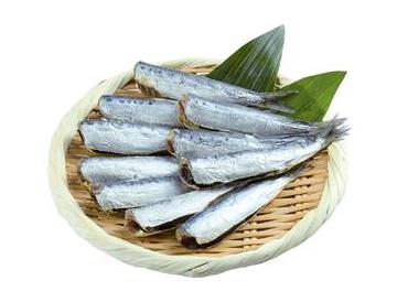 ざる：直径約18ｃｍ