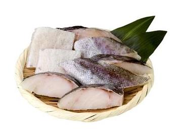 ざる：直径約17ｃｍ