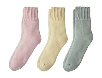 ピンク・ベージュ・グレー