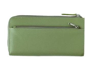 前面　モスグリーン