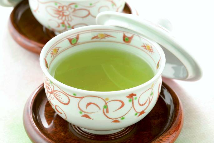 お茶どころ「静岡」の茶葉を産地で袋詰め