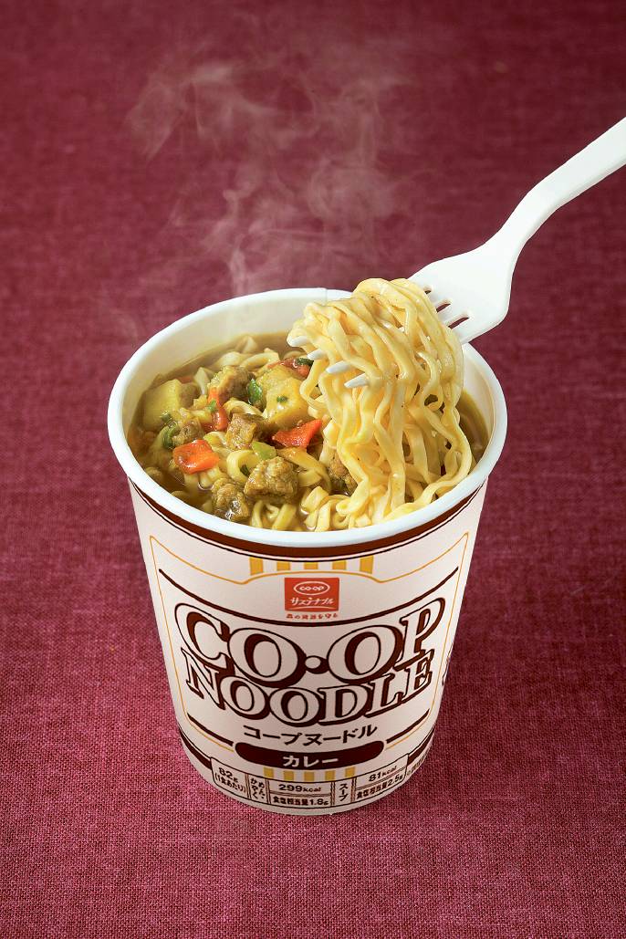 日清食品とＣＯ・ＯＰが共同開発